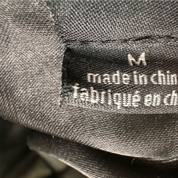 Minkpink Black Sequin Bomber Jacket Size Medium - Picture 13 of 13